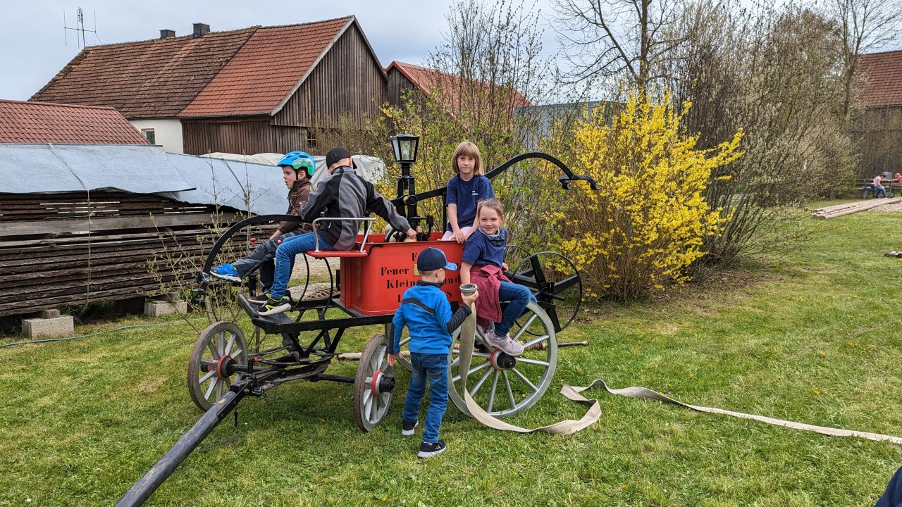 Maibaumaufstellen 2023 FF Kleinschwand